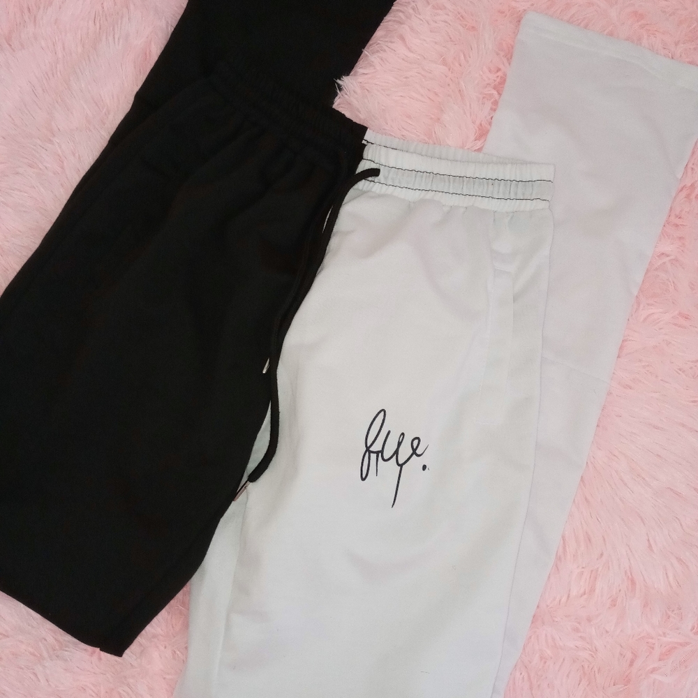 Sweat pants
